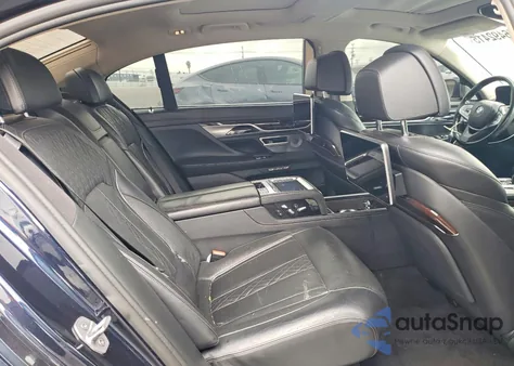 2016 BMW 750 I z USA, uszkodzony, nr VIN WBA7F0C57GGL99427